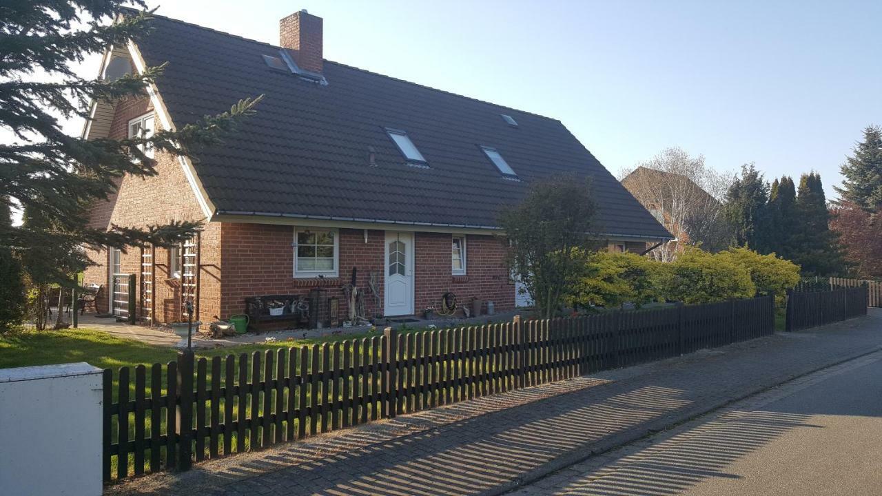 Ferienwohnungen An Der Ostsee Wittenbeck Exterior photo